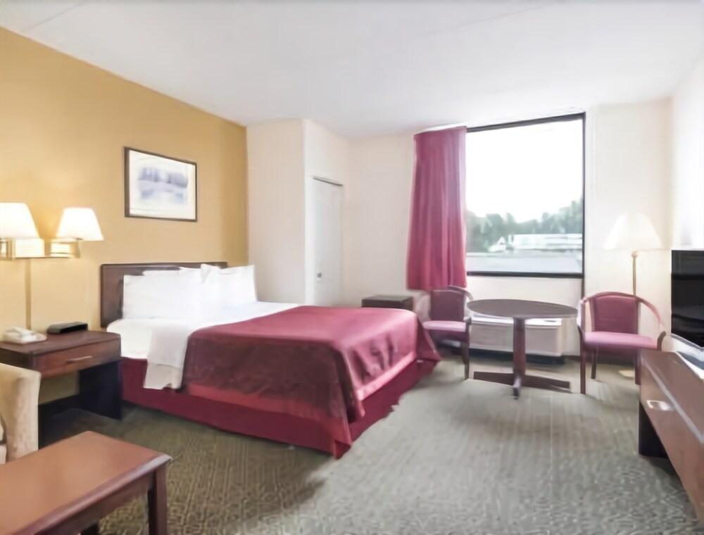Days Inn By Wyndham Chambersburg Buitenkant foto
